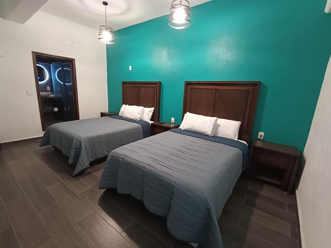 Hotel Cantera Jaguar 샌후안토드와캔 외부 사진